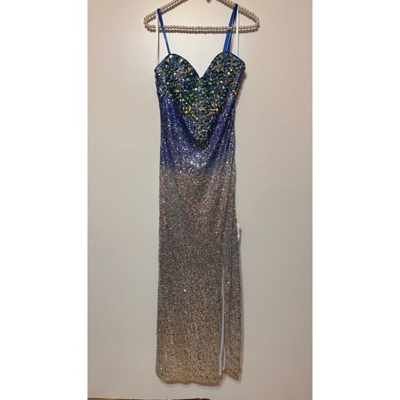 Dave & Johnny Formal Gown NWT long with slit - Picture 2 of 13
